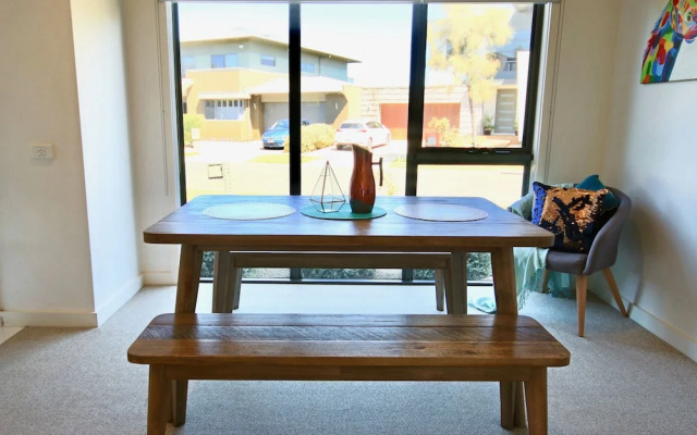 Torquay Townhouse - Close to Beach
