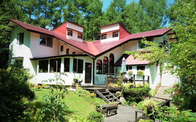 Pension Akai Yane
