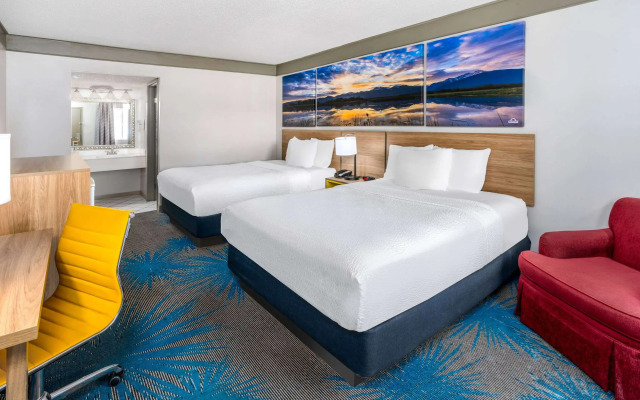 Days Inn by Wyndham Delta CO