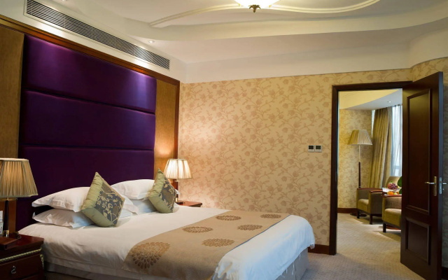Wenzhou Guomao Grand Hotel