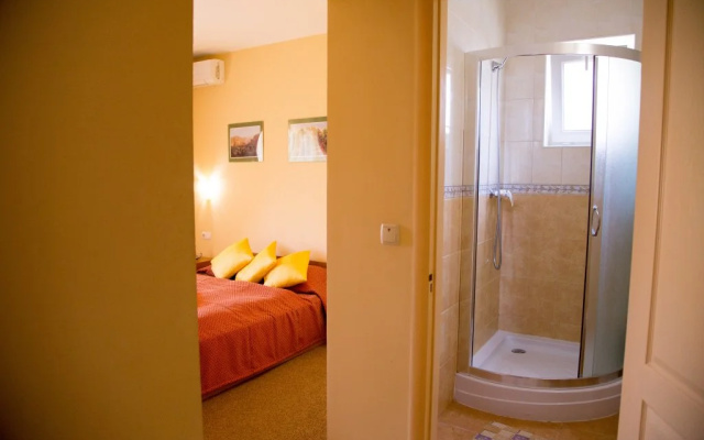 Guest House Meraba