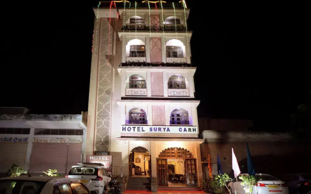 Hotel Surya Garh