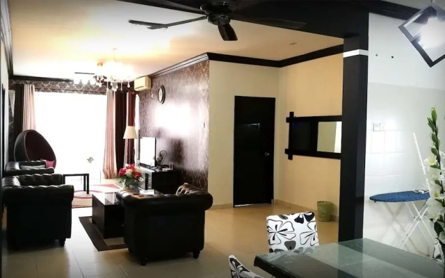 Ilirplace Pelangi Mall Homestay