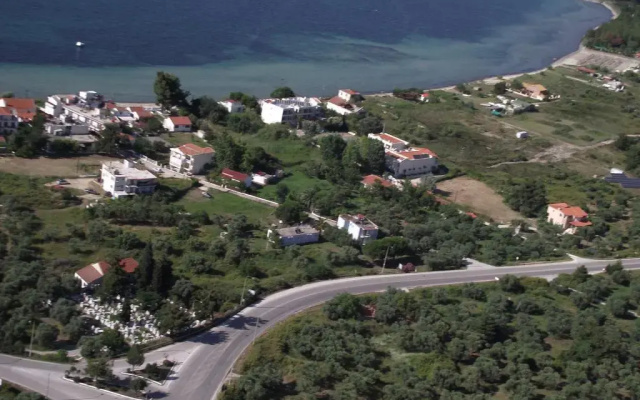 Pension Lakis