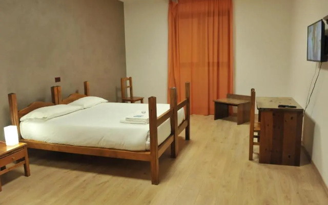 Hotel Theotokos