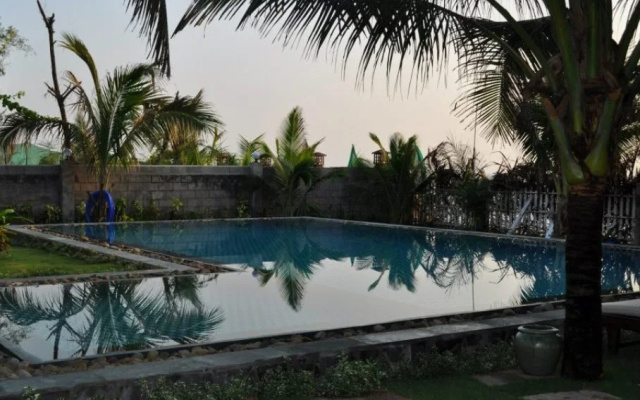 Green Leaf Village Resort