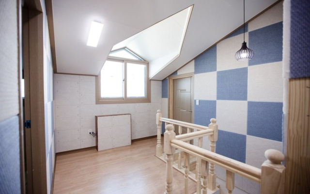 Kirin Guesthouse - Hostel