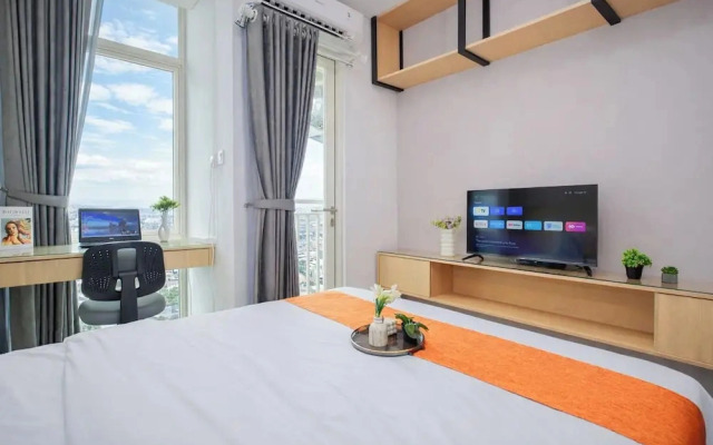 Neat Studio For 2 Pax At B Residence Grogol