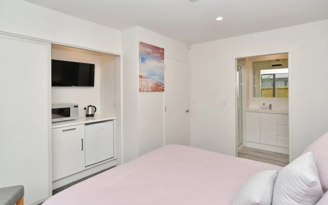 Manchester Studio B - Christchurch Holiday Homes