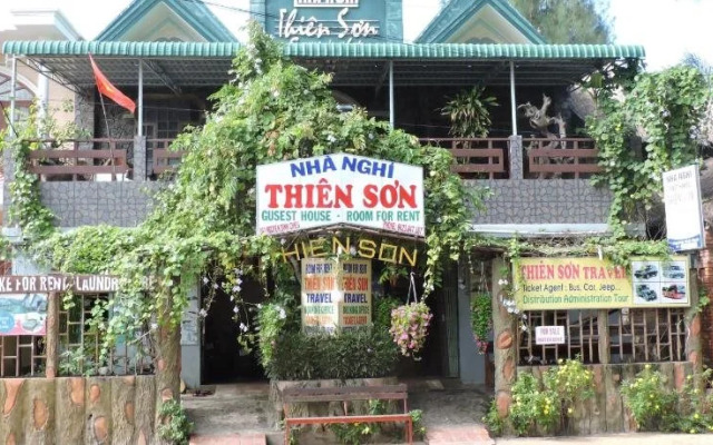 Thien Son Hostel