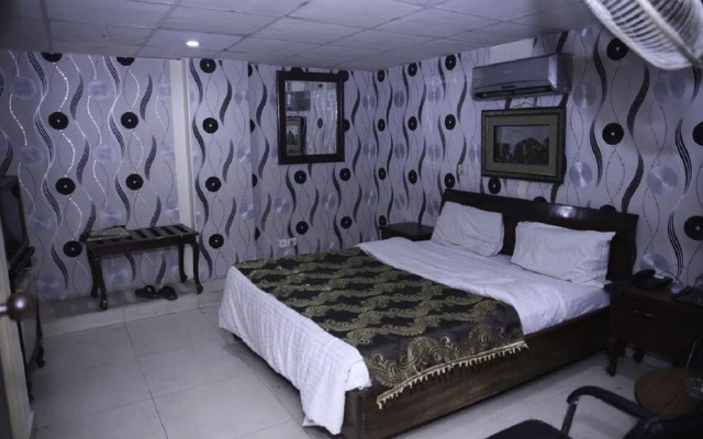 Mars Hotel