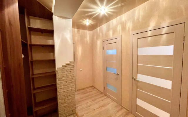 Home Hotel (Хоум Отель) на Сибиряков-Гвардейцев