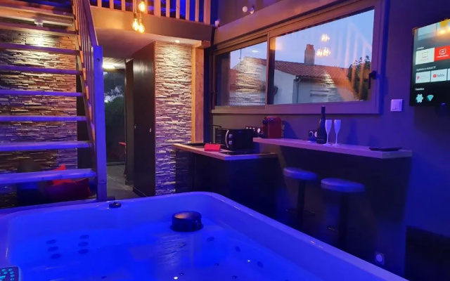 Loft SPA Bord de Mer Fouras - 800m Des Plages (Adults Only)