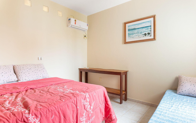 Casa Com 4qts Pet Friendly Piscina Cond Sh011