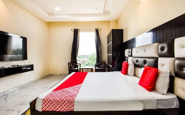 Uttam Residency by OYO Rooms