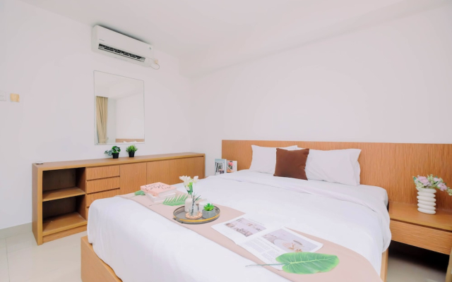 Wood Accents 2Br At Tamansari The Hive Apartment