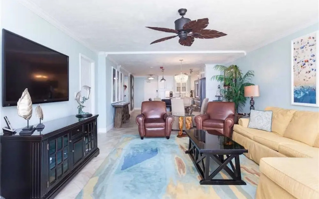 Shores Club 1104 - Two Bedroom Condo