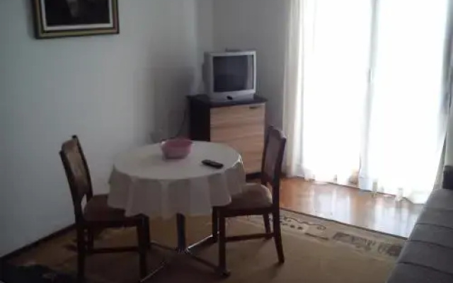 Apartments Nina