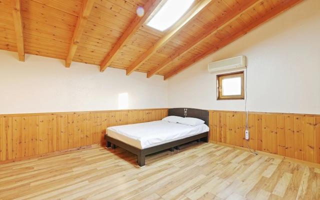 Jeju 369