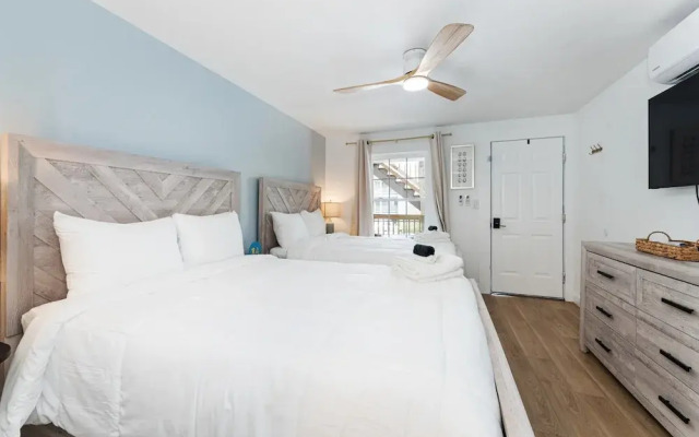 Sunset Suites