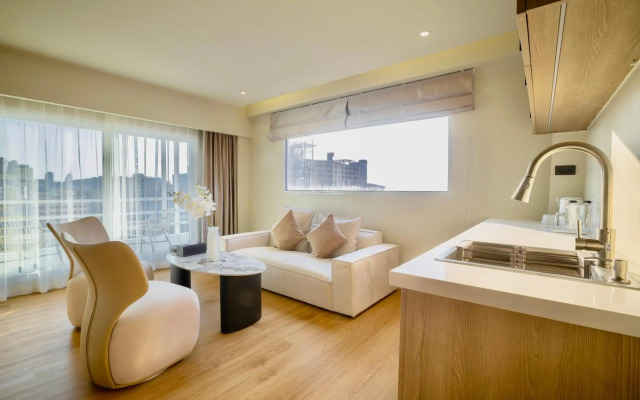 The One Hotel Bay Breeze Pattaya