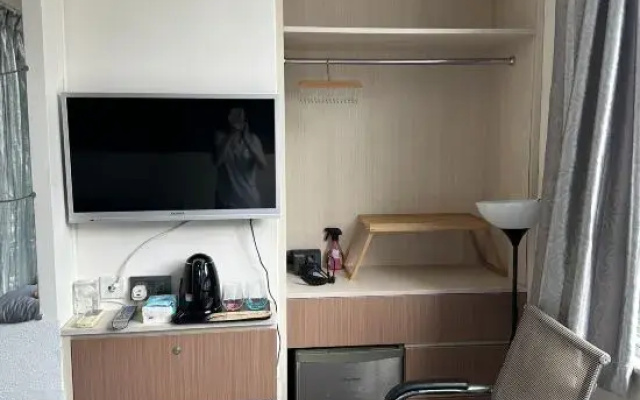 Feng Ge Shi Shang Hotel