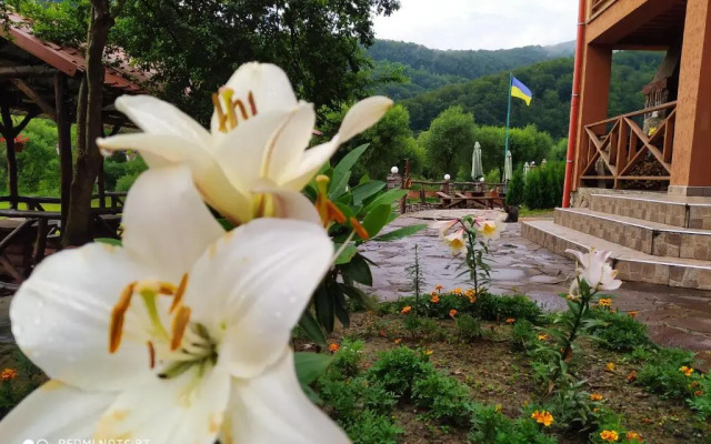 Bilovoddya Hotel