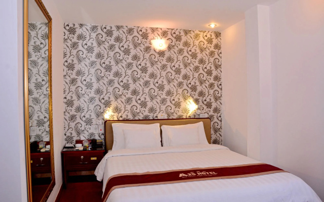 A25 Hotel - 137 Nguyen Du DN