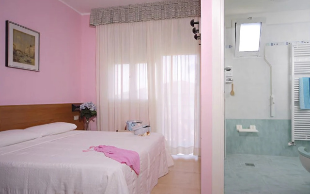 Hotel Lory