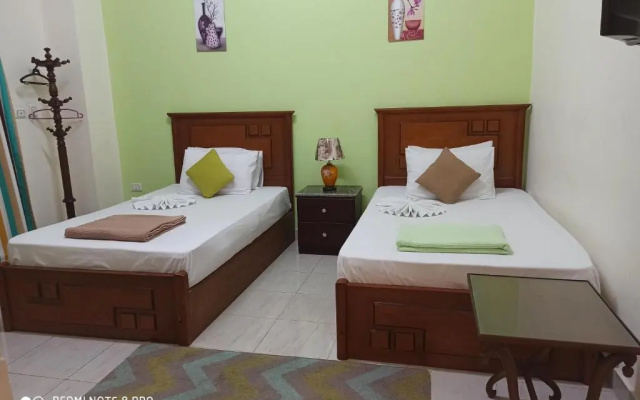 Golden Star Hotel