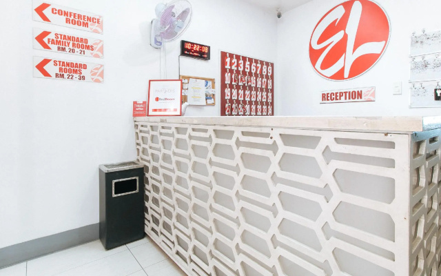 RedDoorz @ EL Highway Hotel Bulacan