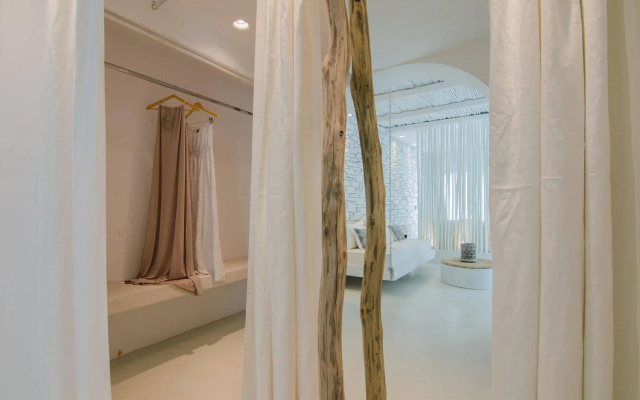 Levantes Ios Boutique Hotel