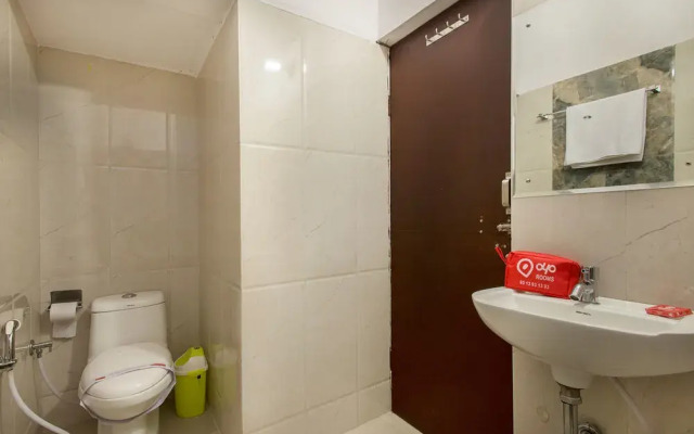 OYO 384 Hotel Noble House