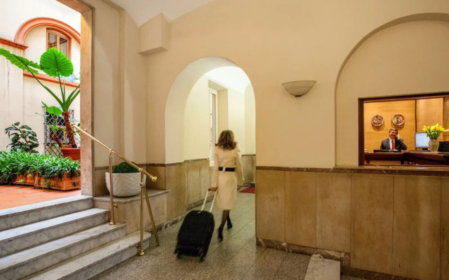 Amalia Hotel
