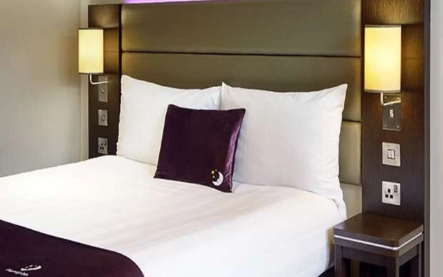 Premier Inn Wokingham Town Centre