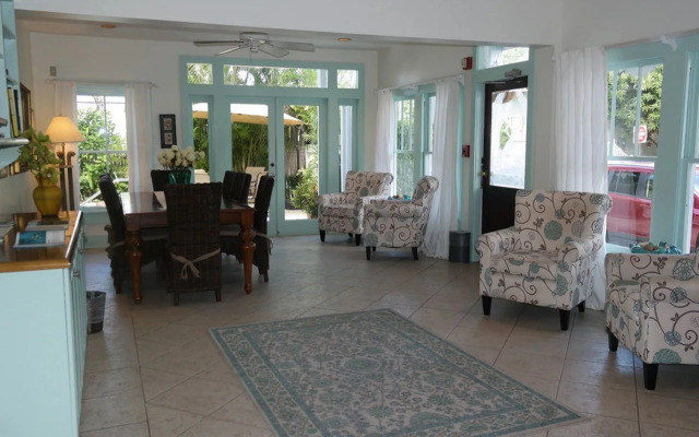 Heron House Court - Adult Only