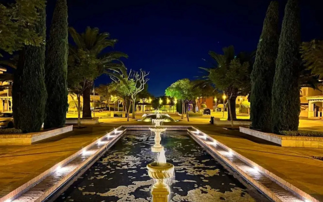 Stunning 2 bed Villa With Private Salt Water Pool