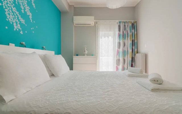 Adorable 2 Bedrooms Apartment in Athens