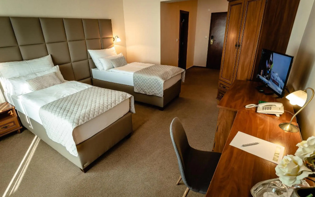 Hotel Dixon
