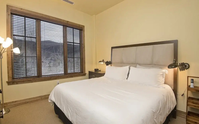 Beaver Creek Landing Condo 202