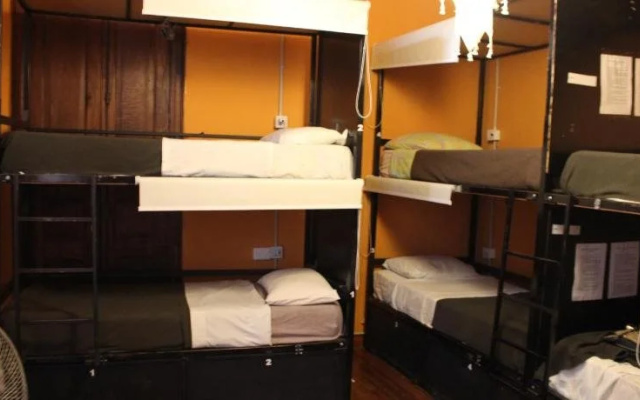 Hostal Prisamata