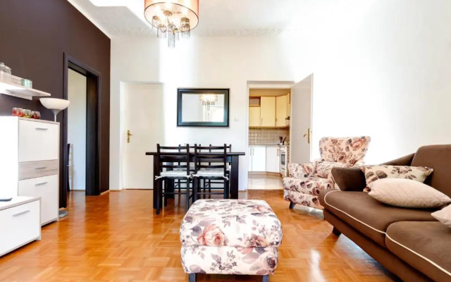 Apartment Yean