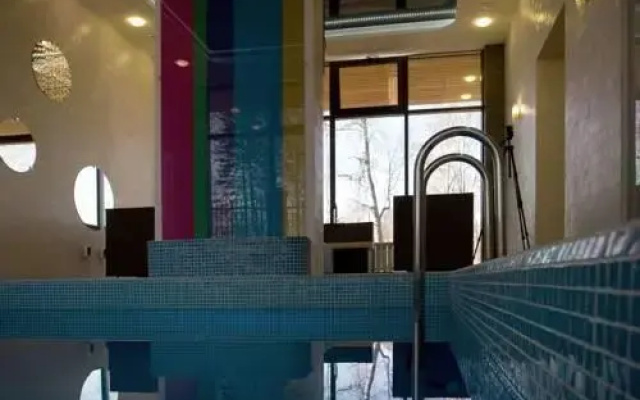 Ski-Let Hotel