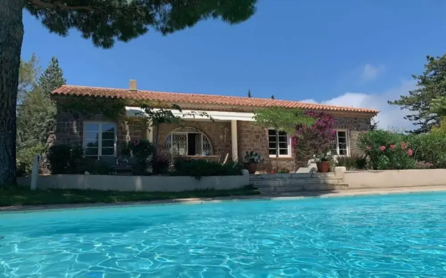 Villa Mentine Modern Retreat