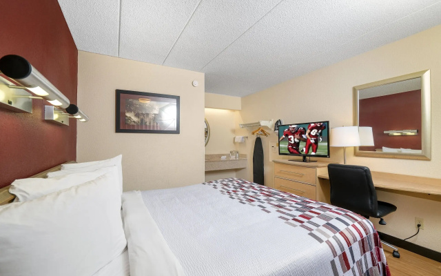 Red Roof Inn Mystic - New London