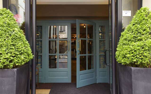 Hotel Therese вид на фасад