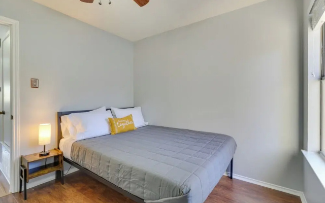 Austin Vacation Rental w/ Yard ~ 14 Mi to Downtown