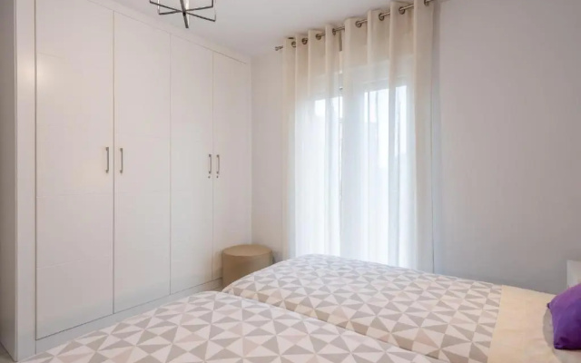 Congresos Granada Apartment by A3Rentals