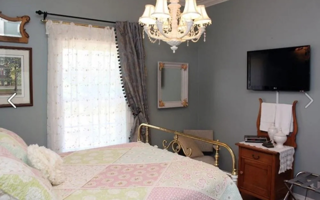 At Home B&B at Rose Manor by Elevate Rooms