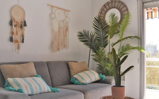 Appartement Le Lavandou, 1 pièce, 4 personnes - FR-1-251-232